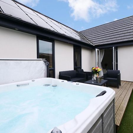 Hoxne Cottages - Sunflower Cottage With Private Hot Tub York Dış mekan fotoğraf